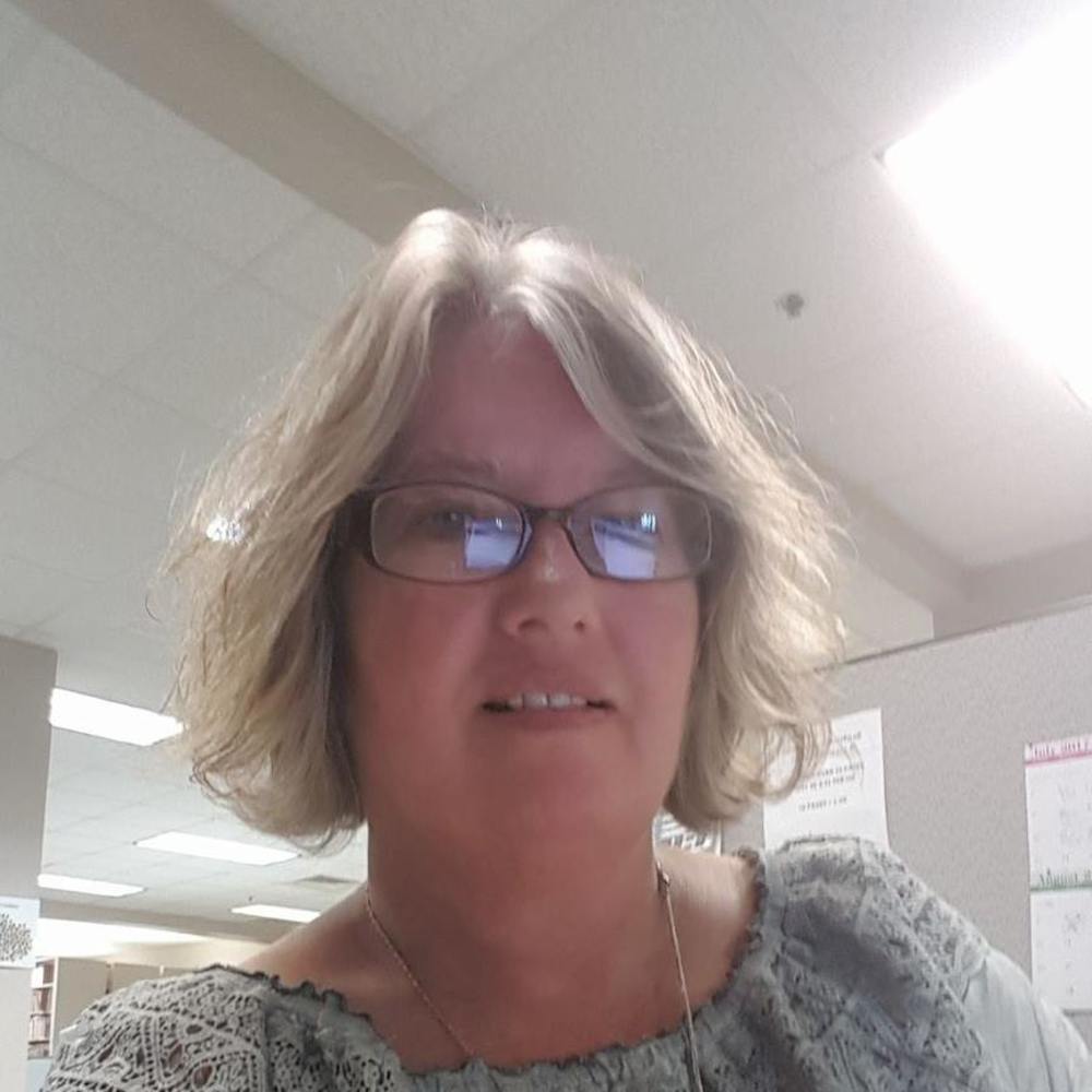 Meet your Posher, Gena